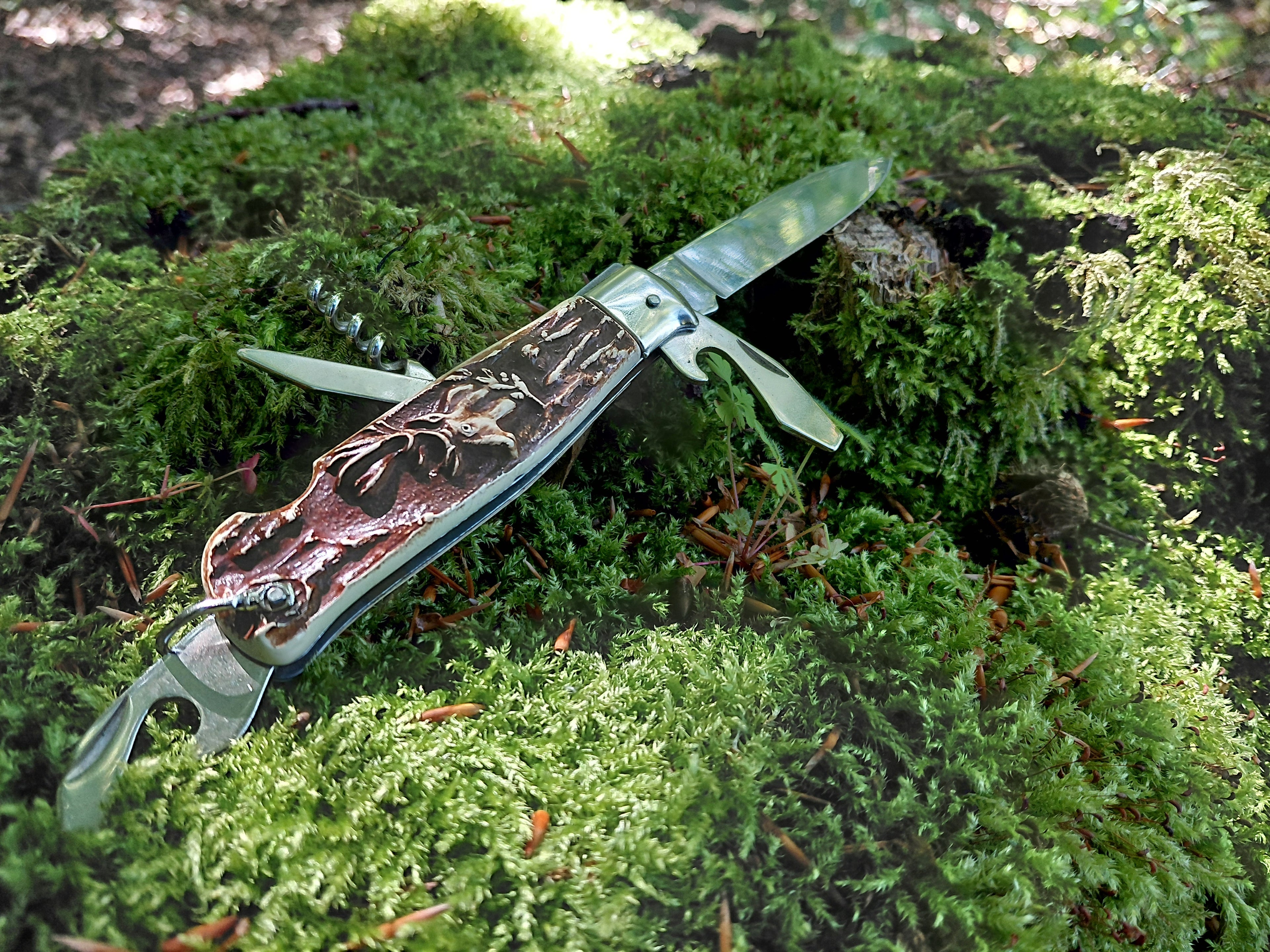 Vintage Jagtlommekniv – Med Udskåret Hjortehåndtag