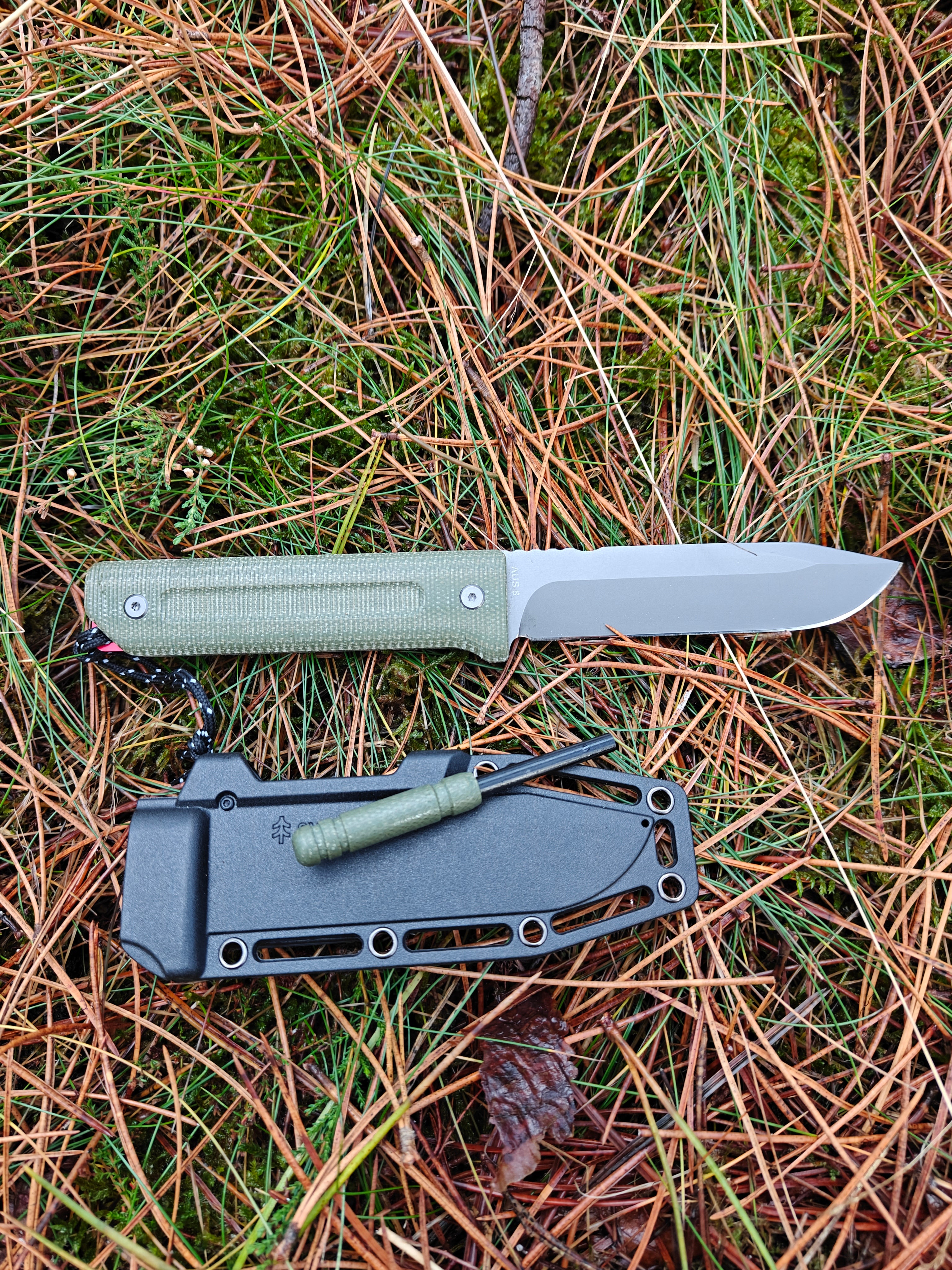 Swisstech Stählern Fuldtang Dolk (Brugt)