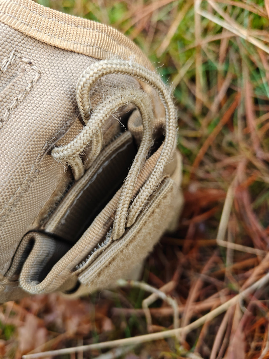 Magasin-/Utilitypouch i Coyote Brown (brugt)