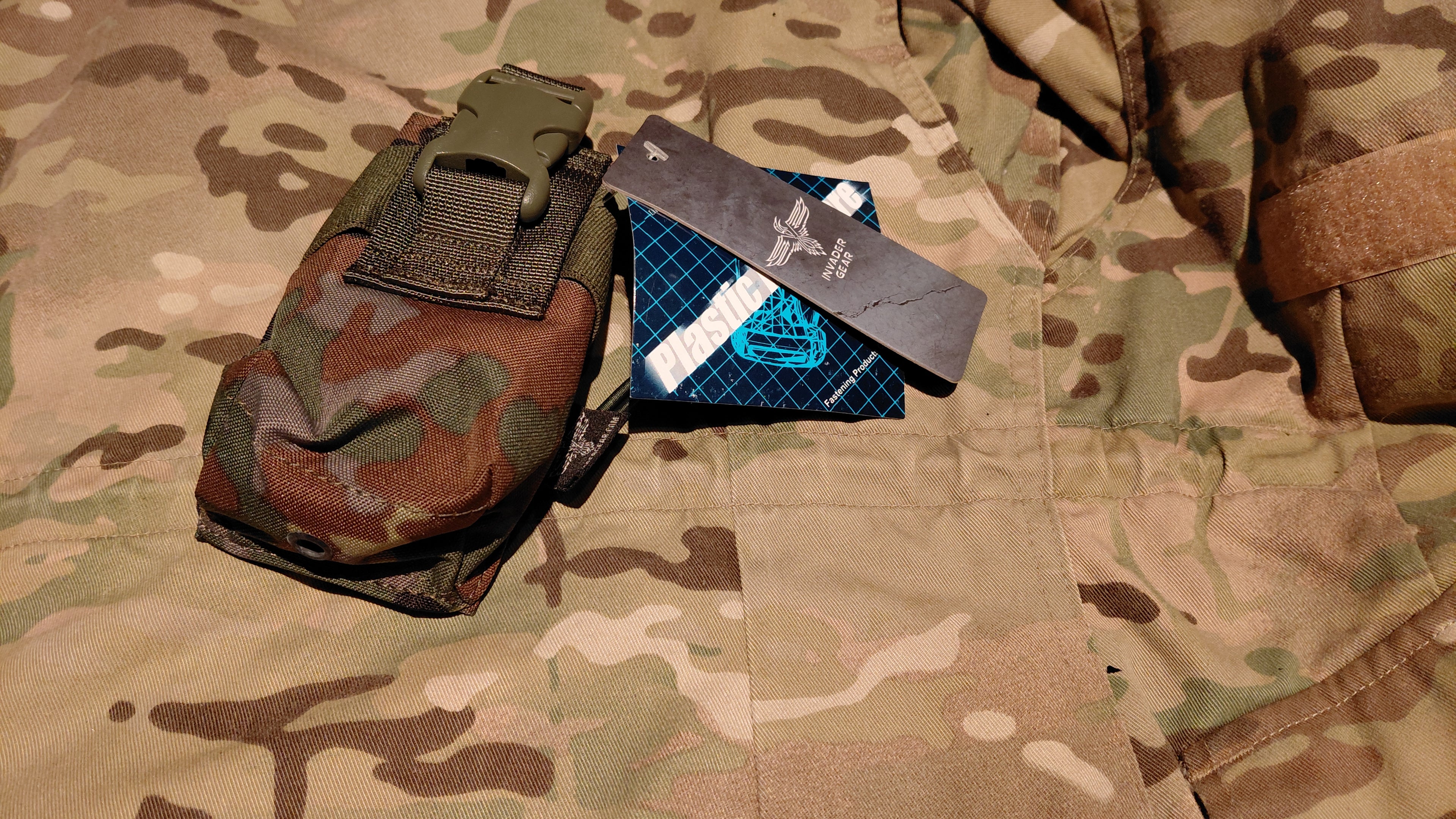 Invader Gear Radio Pouch – Flecktarn